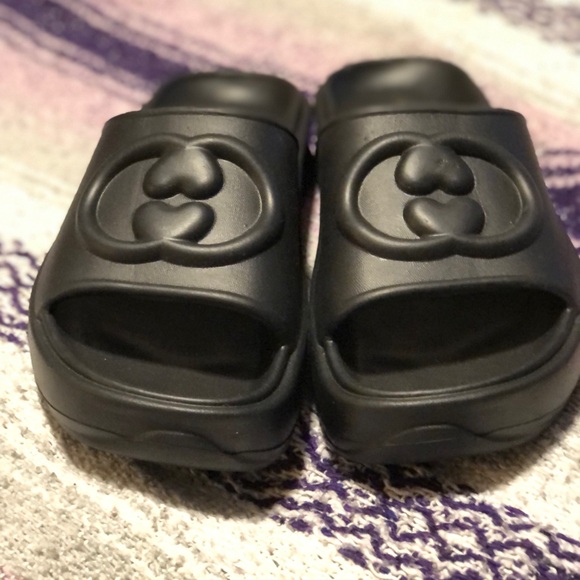 Rogue Helium Black Mens Slip Ons Size 9 - Picture 1 of 8
